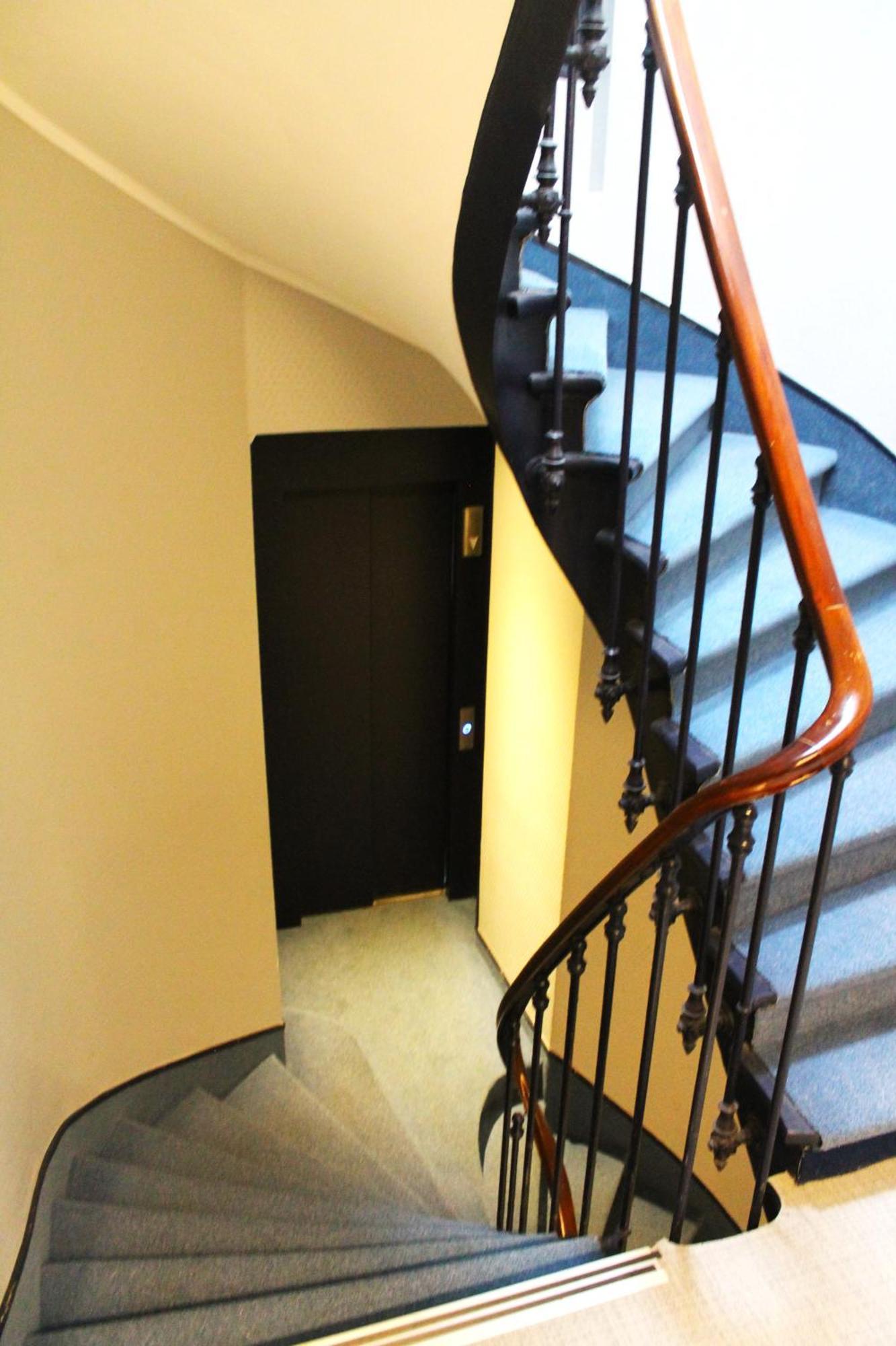 Avia Hôtel Saphir Montparnasse Paris Exterior foto